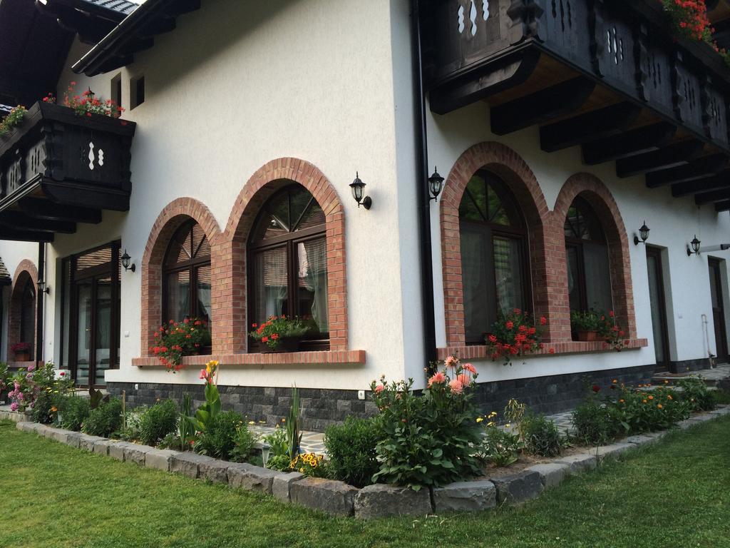 Casa Stefania Hotel Tălmaciu Exterior foto